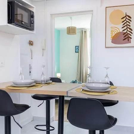 Meuble Pres Du Centre Wifi-parking Apartment *