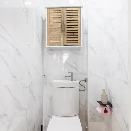 Meuble Pres Du Centre Wifi-parking Apartment *